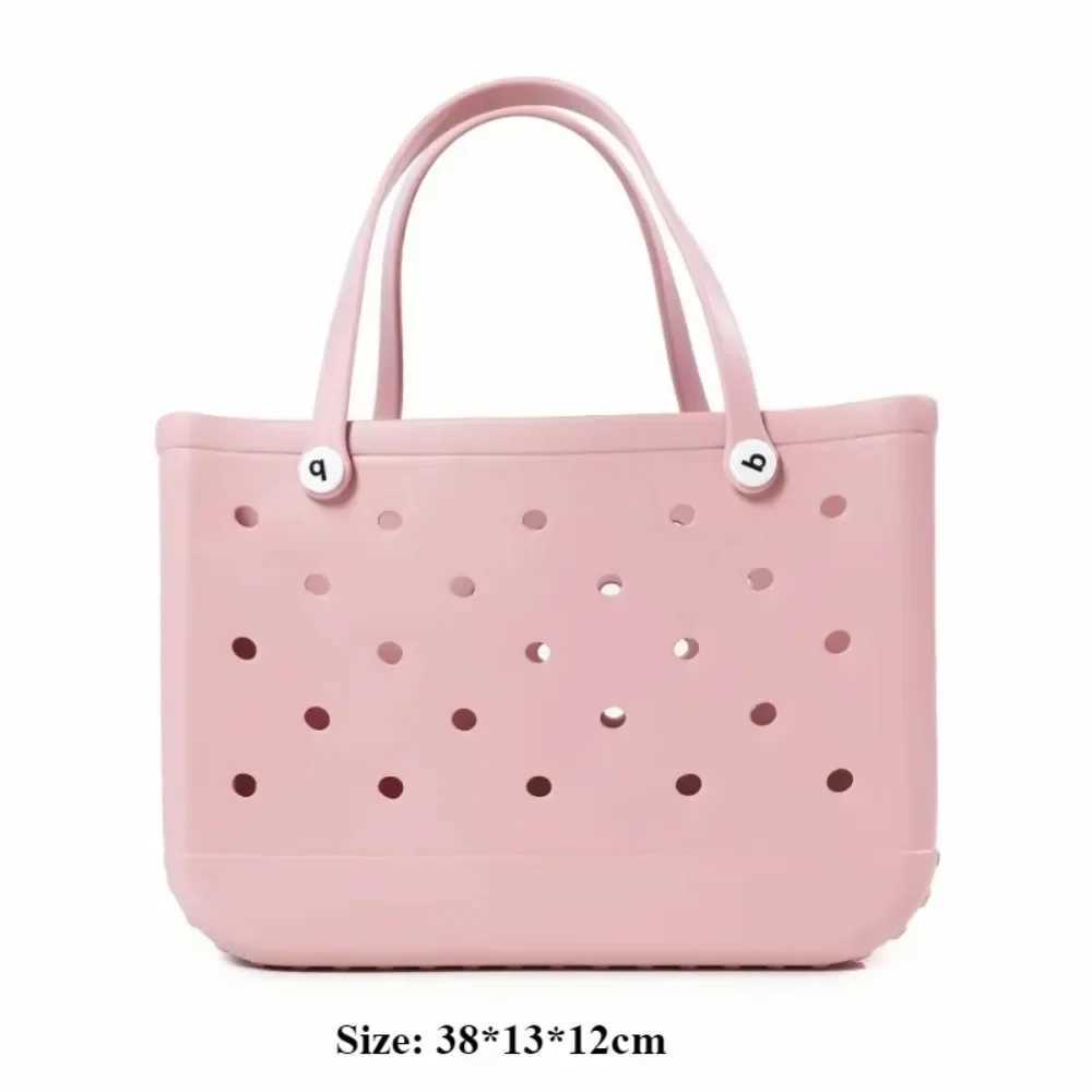 Beach bag Fiable Mti colored EVA hole handbag summer beach Prnti storage basket simple handheld basket Y250409