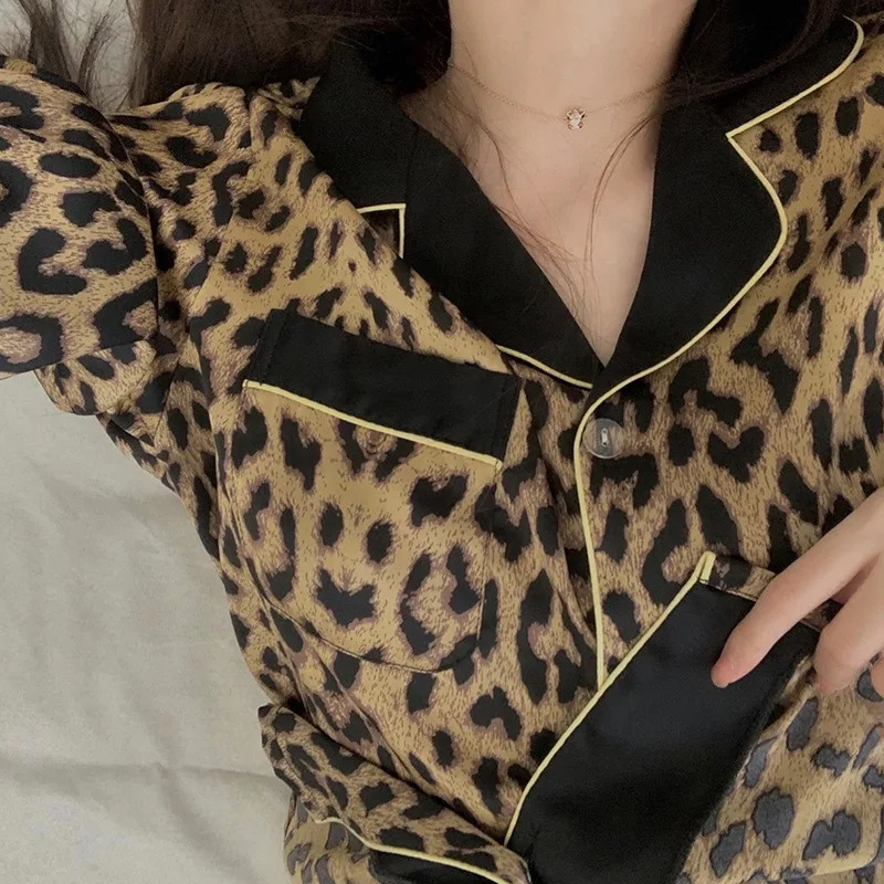Thai SpringSummer Pajama Set for Womens Fashion Leopard Pattern Long Sleeve Casual Wear 250409