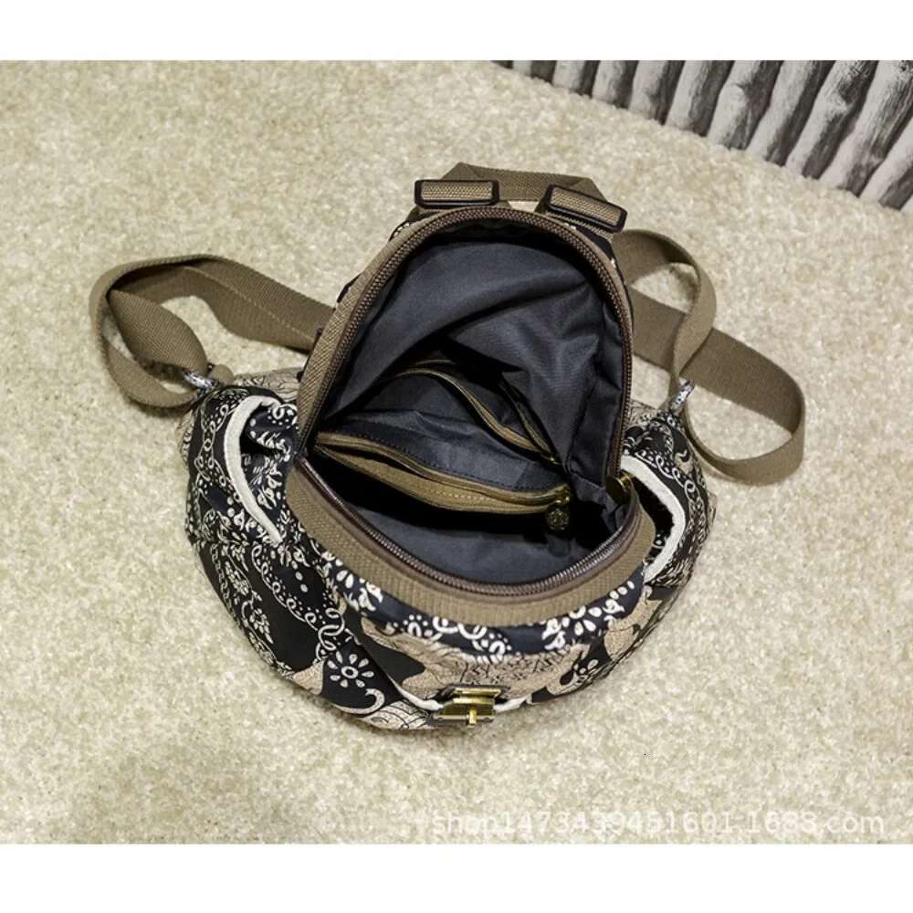 New Outdoor Sketch Mini Handbag Retro Oxford Cloth Distinctive Shoulder Crossbody Bag