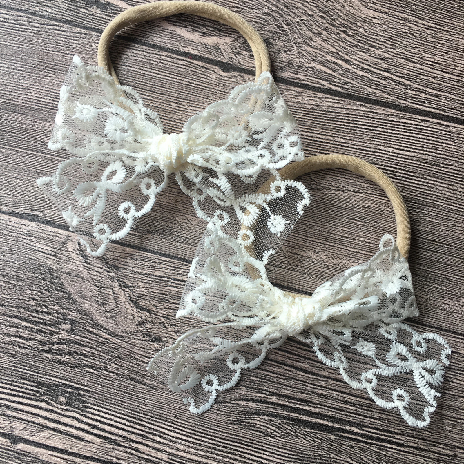 Wholesale of 4.0-inch 24pcs/batch lace bow headband baby girl hair apron bow headband childrens hair accessories 250409
