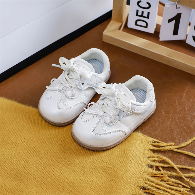 Baby girls casual shoes spring and autumn childrens sports shoes bow princess shoes anti slip soft soled childrens lightweight shoes 250409