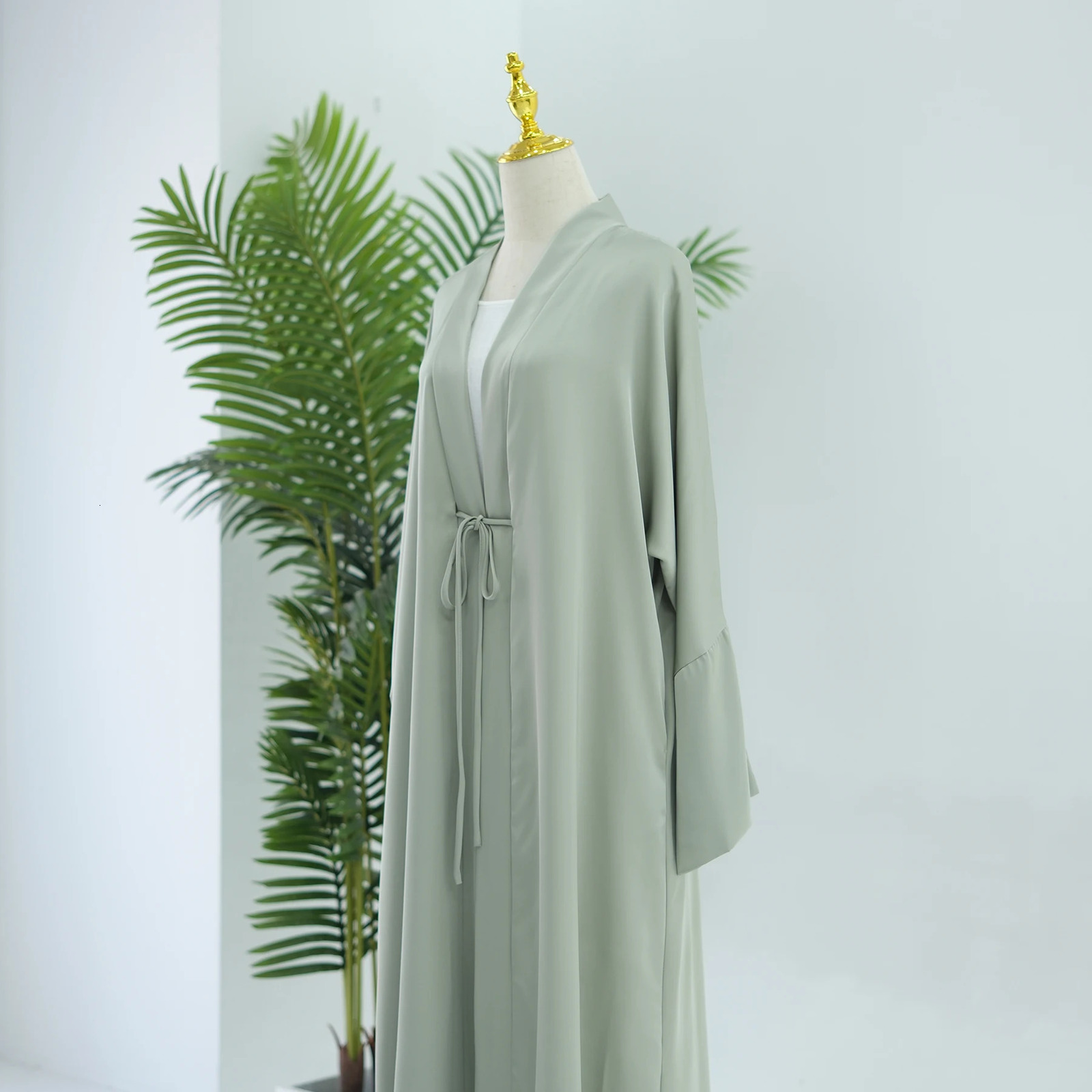 Elegant Dubai Abaya women detachable straps side pockets sewn cuffs Muslim kimono headscarf Islamic clothing Ramadan 250409