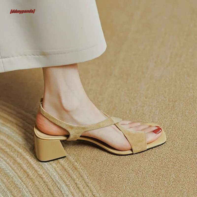 Summer New Casual Fashion Square Thick Heel Open Toe Buckle Solid Color Comfortable Sexy Banquet Women's Shoes ddmypanda