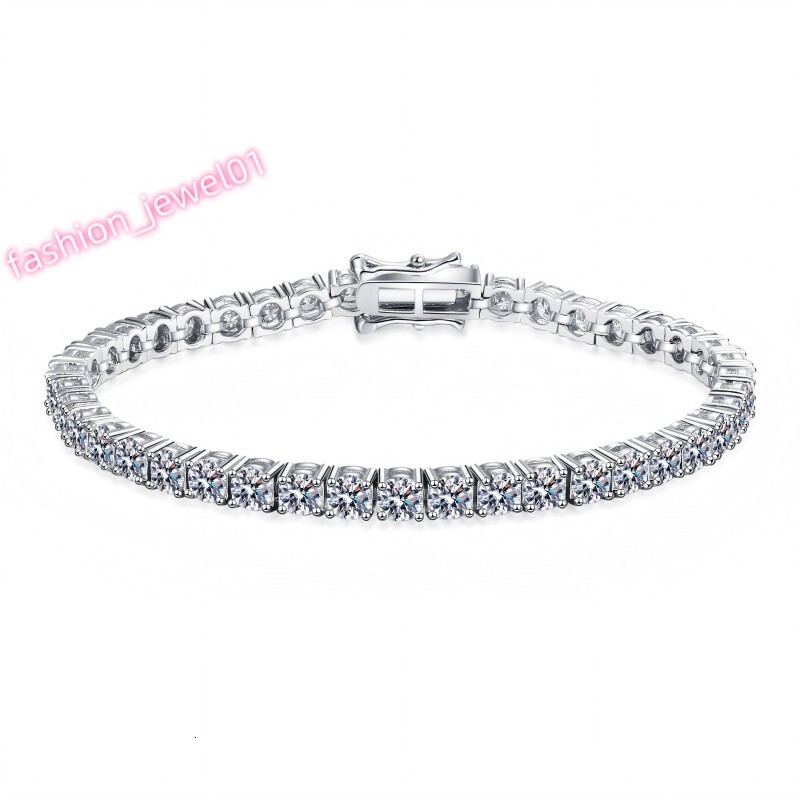 Factory Direct 925 Silver Iced VVS Moissanite Diamond Tennis Bracelet Fashionable 925 Silver Iced VVS Moissanite Bracelet