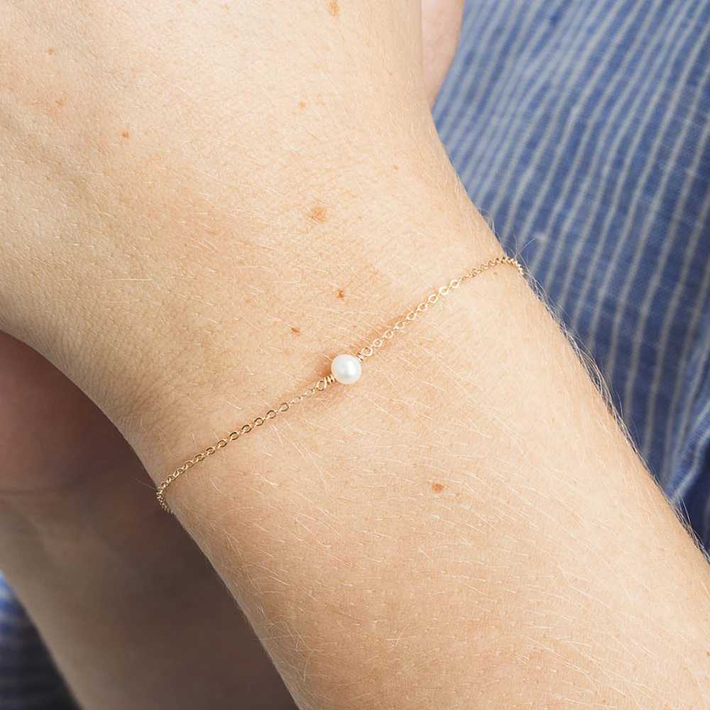 eManco Minimalist Stainless Steel Bracelets for Women Sea Imitation pearls Bracelet Women Charm Bracelet JewelryC250411