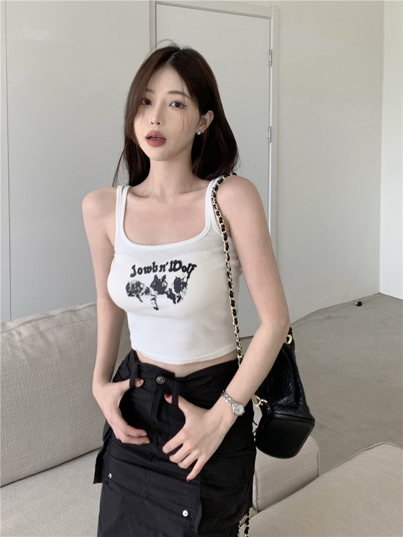2025S Designer Women s T shirt Internet Famous Spicy Girl Shorts Exposed Navel Small Suspender Top Summer Slim Fit Inner Wear Strapless Vest