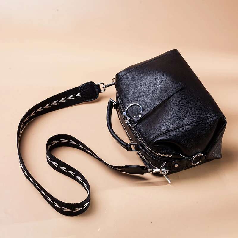 Genuine Women's Single Shoulder Crossbody Soft Leather Small Bag