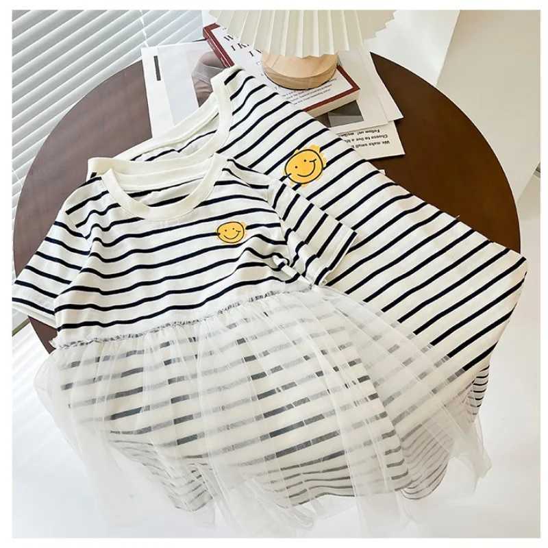 Family Matching Set Short Sleeve Baby Girl Boy Tight Shirt Striped Mom Dad Son Daughter Parents Child Pulling T-shirt H1212 S2548