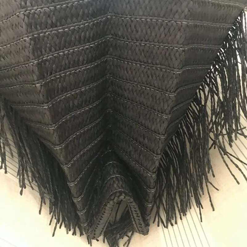 Private Customized Tassel Grass For Women's Large Capacity Handmade Woven Handbag Pastoral Beach Vacation Shoulder Bag