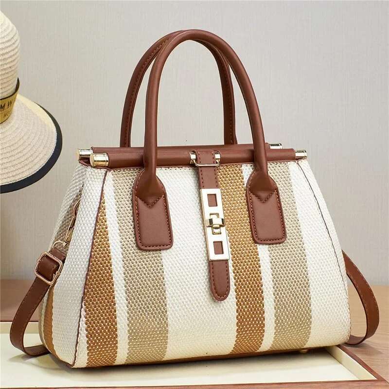 Women's Handbags, High-End Niche Classics, Versatile One-Shoulder Crossbody Bags, Large-Capacity Emed Braided Textures