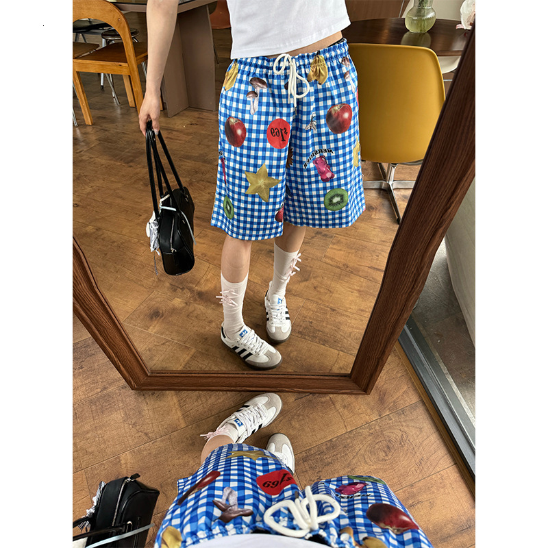 2025S Designer Shorts For Women American Shorts Summer New Item Niche Blue Checkered Fruit Women S Trendy Brand Beach Five Quarter Pants Beach Pants