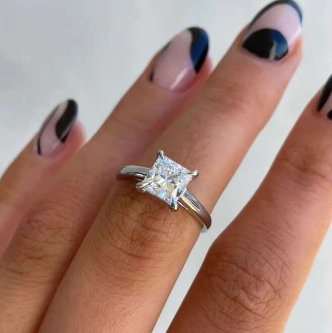 Fine Jewelry 2CT Princess Cut Moissanite VVS Diamond Ring 14K/18K White Gold Classic Wedding Engagement for Women for Parties