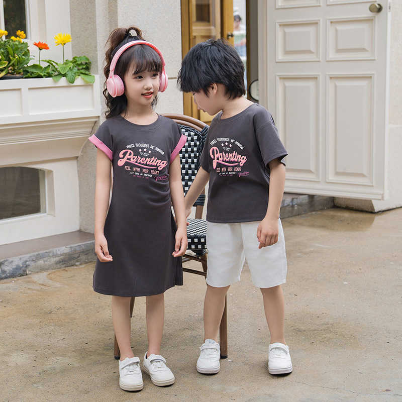 Parent child family of three 2024 new summer couple outfit with one skirt and one outfit design niche Korean version casual in S2548