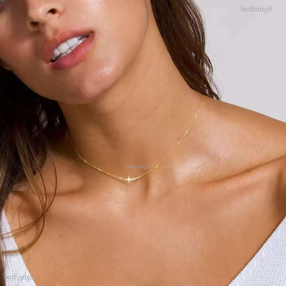 Minimalist 18K Gold Plated Tiny Chain Cross Necklace Jewelry Dainty Women Stainless Steel Sideways Cross Pendant Necklace