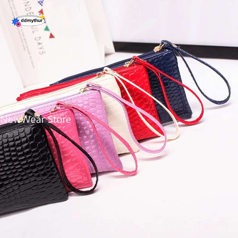 New Women Crocodile Pattern PU Long Wallet Litchi Grain Coin Purse Female Bag Wrist Bags Zipper Phone Pocket Credit Card Holder ddmythur