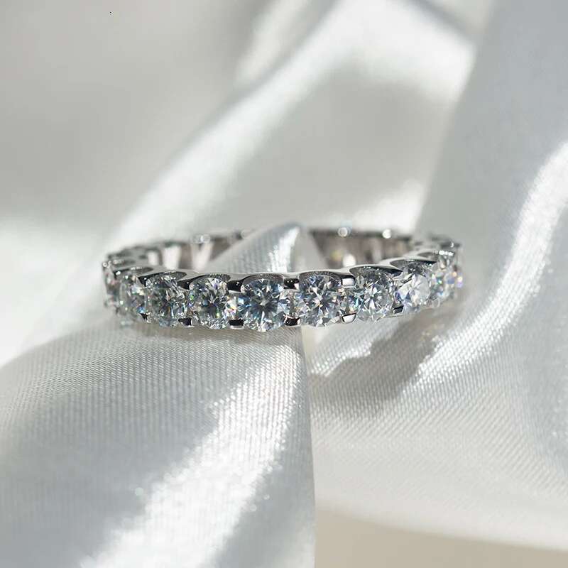 Jewelry 925 Sterling silver fashion rings woman 2-3mm Moissanite Ring