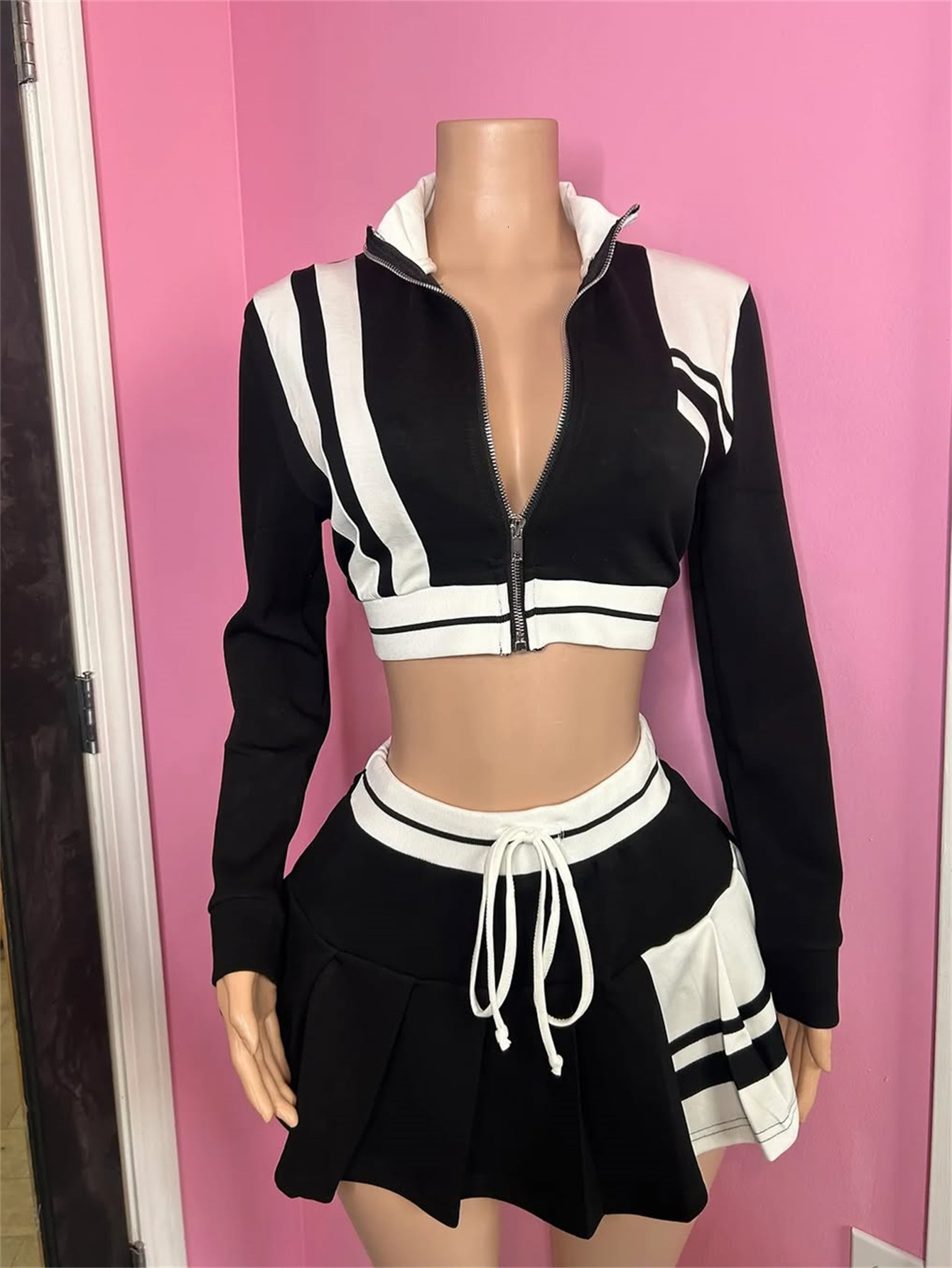 2025S Designer Spring S Personalized Street Color Contrast Jacket Top Fashion Short Skirt Two Piece Set For Women