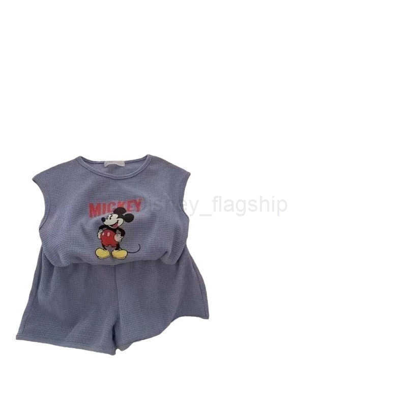 Disney Childrens clothing mens and womens Waffle suit 2024 summer outfit Korean version western-style cartoon casual vest shorts cartoon two-piece set