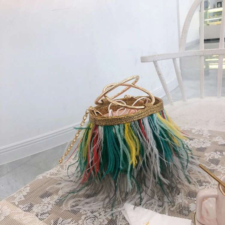 Fashion Ostrich Fur Women's Designer Winter Handbag Feather Bucket Shoulder Messenger Bag