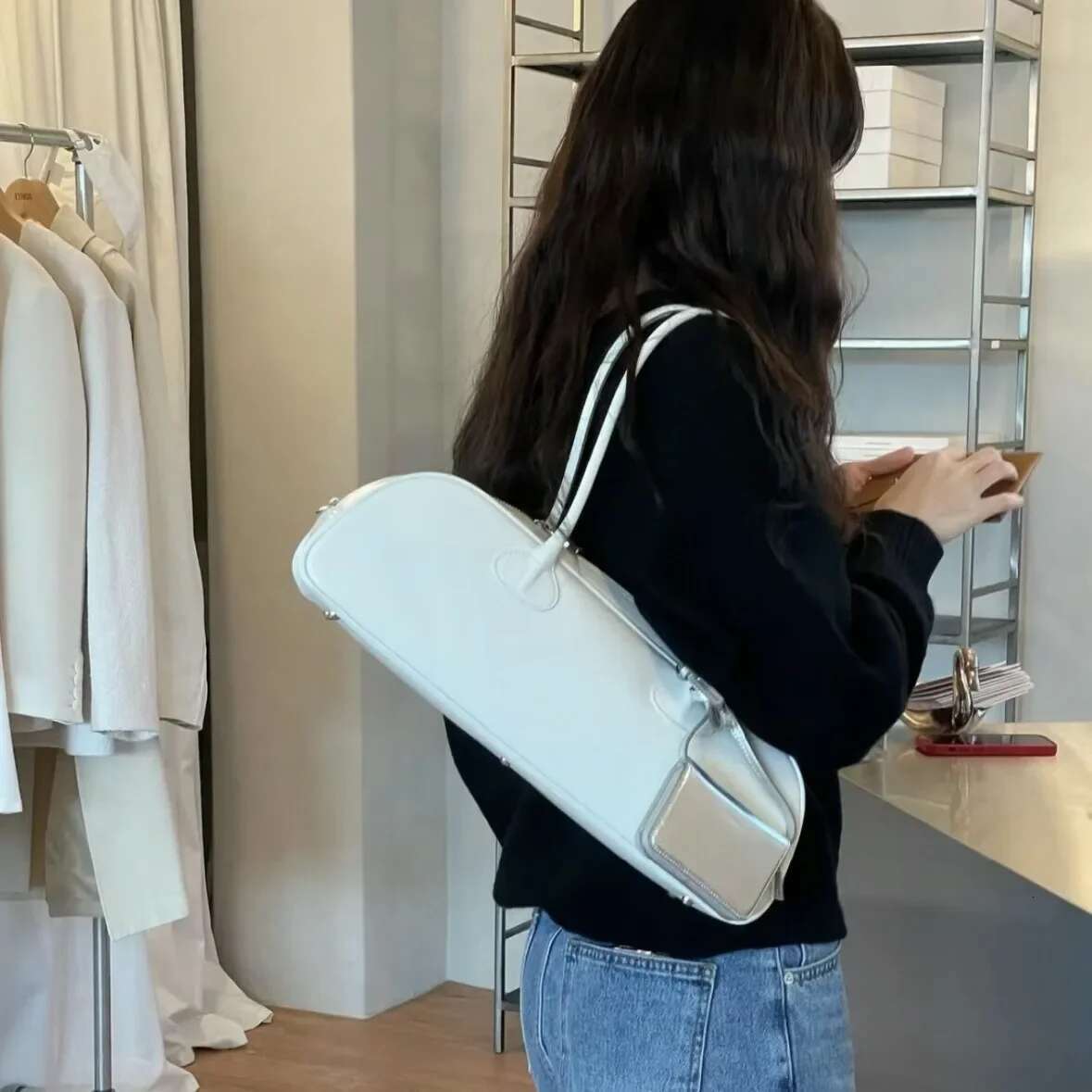 2023 Autumn/Winter New Nichedesignonk Large Capacity Single Shoulder Cow Leather Underarm French Bread Bag Motorcycle Equipm