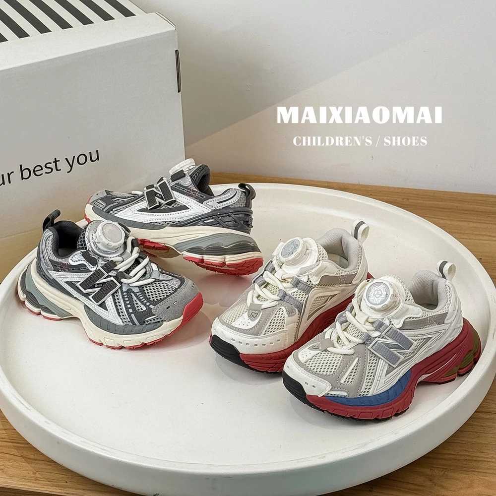 New childrens shoes lightweight and comfortable sports running shoes for boys fashionable high gain shoes for girls X250409