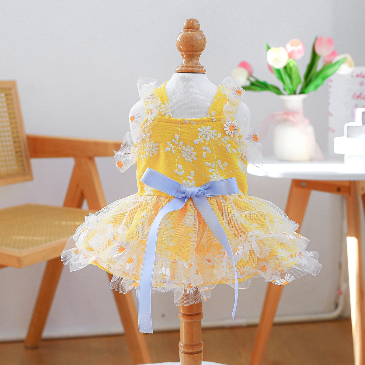Fancy Dog Dresses , Embroidered Dog Wedding Dress, Bow Puppy Clothes for Small pet Girl Multi-Layer Lace Cat Outfit