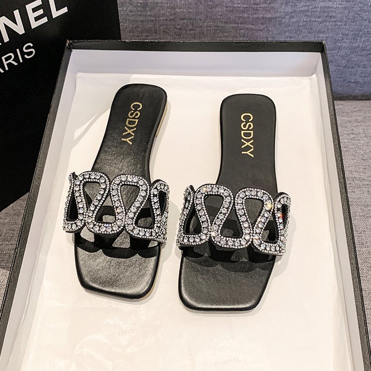 Women 2025 summer small fragrance flat diamond slippers outside Korean 100 with skirt fashion flip-flops