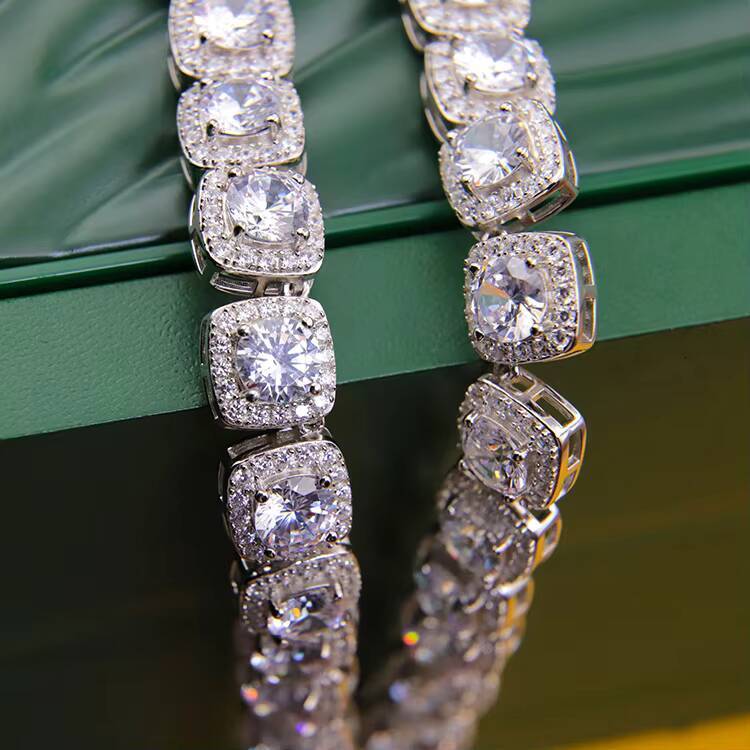 925 Silver Cuban Link Chain 10mm Wide Set Free Fire Large Moissanite Diamond Bracelet Hiphop Jewelry