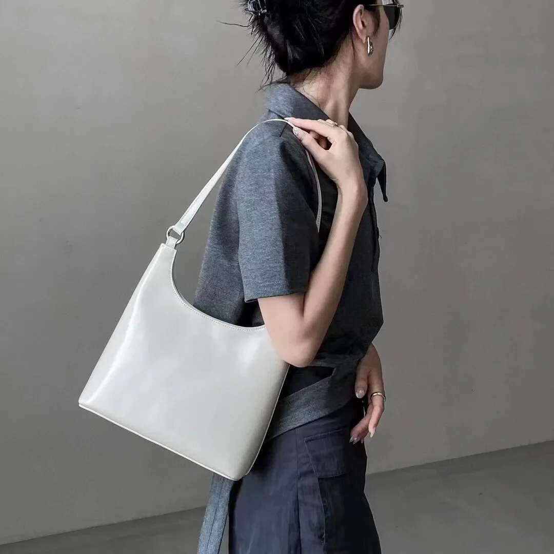 2024 New Style Simple Sense Women's Single Shoulder Underarm Red Cow Leather Versatile Crossbody Bag Fashionable Handbag
