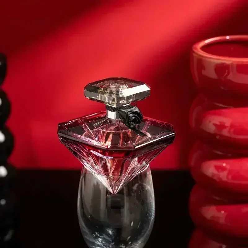 75ML Original Womens perfume Cologne perfume Body spray Good Girl perfume Diamond Sexy and Lasting Fruit perfume Bloom GiftXJ250409