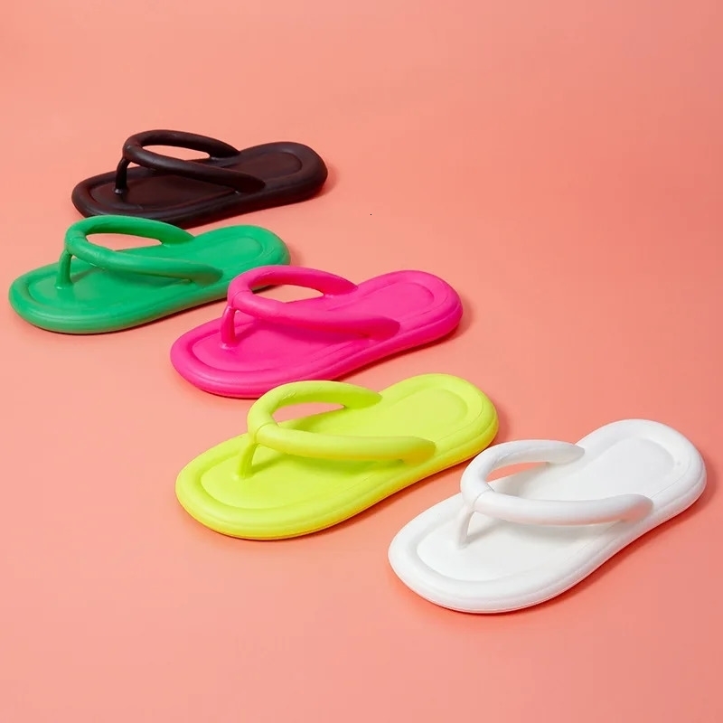 Summer Candy Colors Flip Flops Beach 2024 Soft Bottom Flat Slipper Men Outdoor Comfy Non Slip Slide Sandals Ship 250304