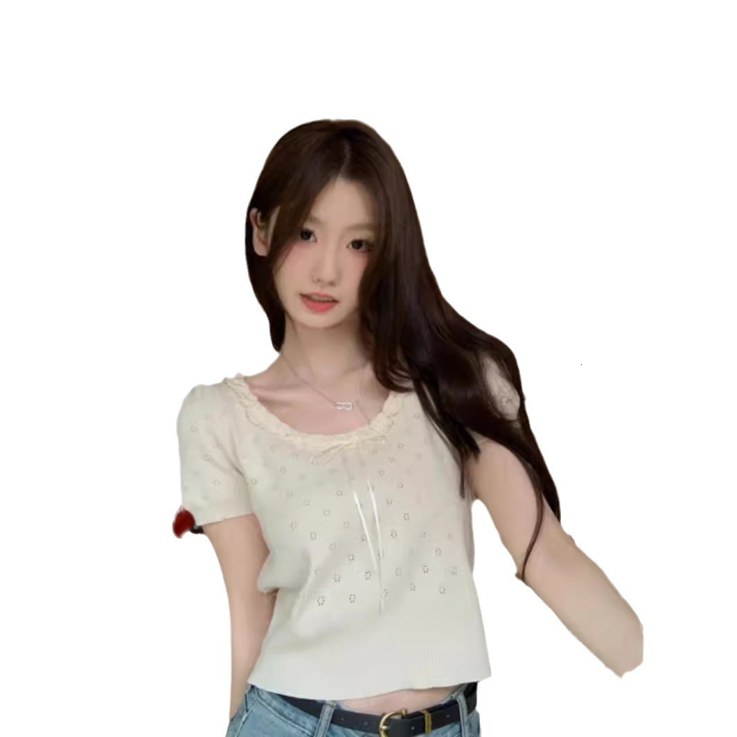 2025S Designer Women S T Shirt Summer New Lace Hollow Bow Knitted Short Sleeved T Shirt For Women S Sweet And Slim Fit Student Top Trendy