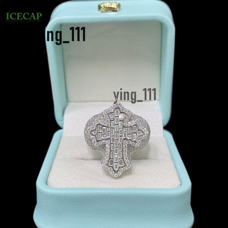 Cross Platinum Plated Iced Out Ring Trend Gift Hip Hop VVS Moissanite Diamond 925 Sterling Silver Ring Charm for Jewelry Making