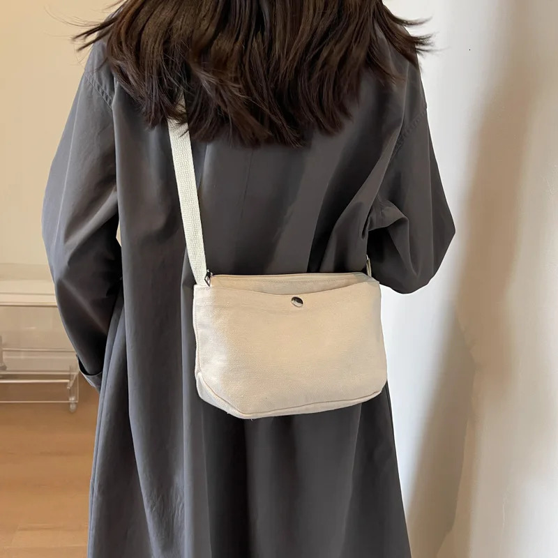 Small Canvas Womens Bag Black Shoulder Cross Messenger Y2K Ecological Korean Shopping Student Handbag Side 250408