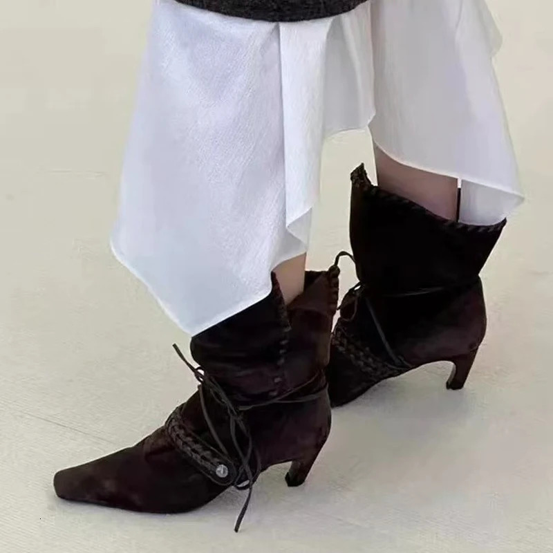 Liyke Autumn Winter Brown Suede Weave Laceup Women Fold Pleated Ankle Boots Fashion Thin Low Heels Chelsea Western Ladies Shoes 251103