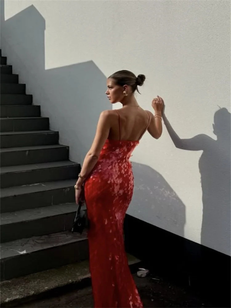 Sparkling sequins spaghetti strap womens evening dress sleeveless backless high waisted floor length party 250409