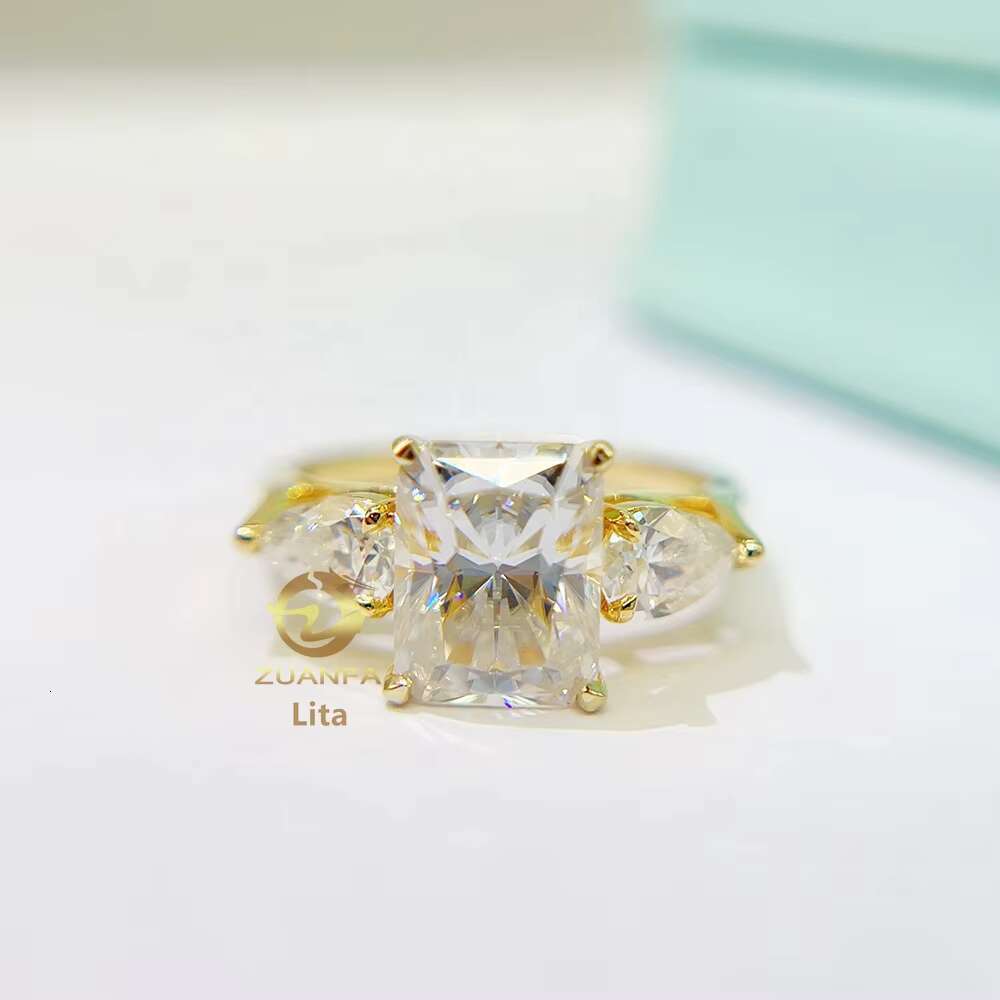 High-end 925 Sterling Silver Three Stone Vvs Radiant Cut Per Cut Diamond 14k Gold Moissanite Engagement Ring