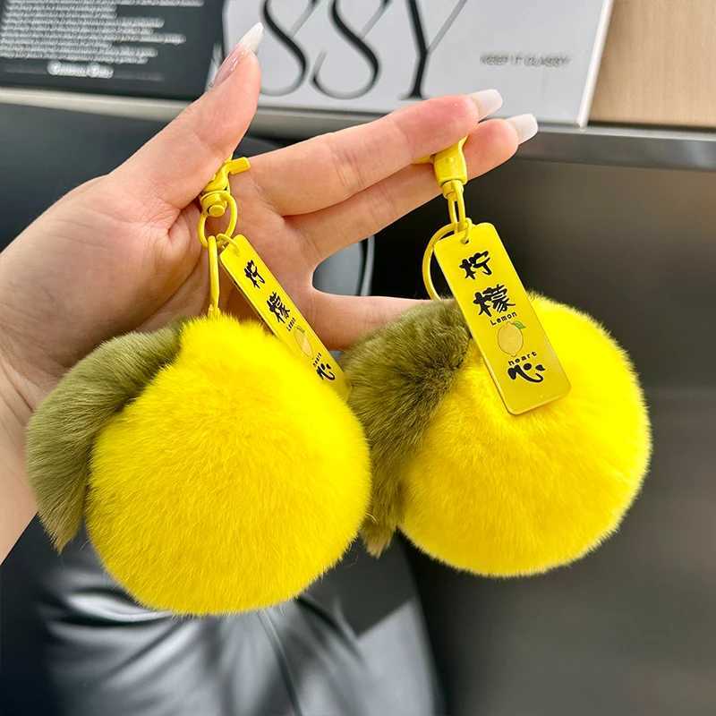 New Fashion Lemon Fur Keychain Bag Pendant Car Keychain Girl Childrens Sofa Gift Soft Natural Rex Rabbit Fur Ball KeychainXJ250409