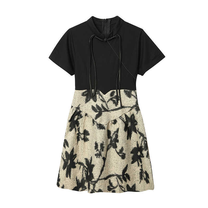 2025 new summer floral couple parent-child outfit for a family of three or four full home decoration family set mother and daughter dress S2548