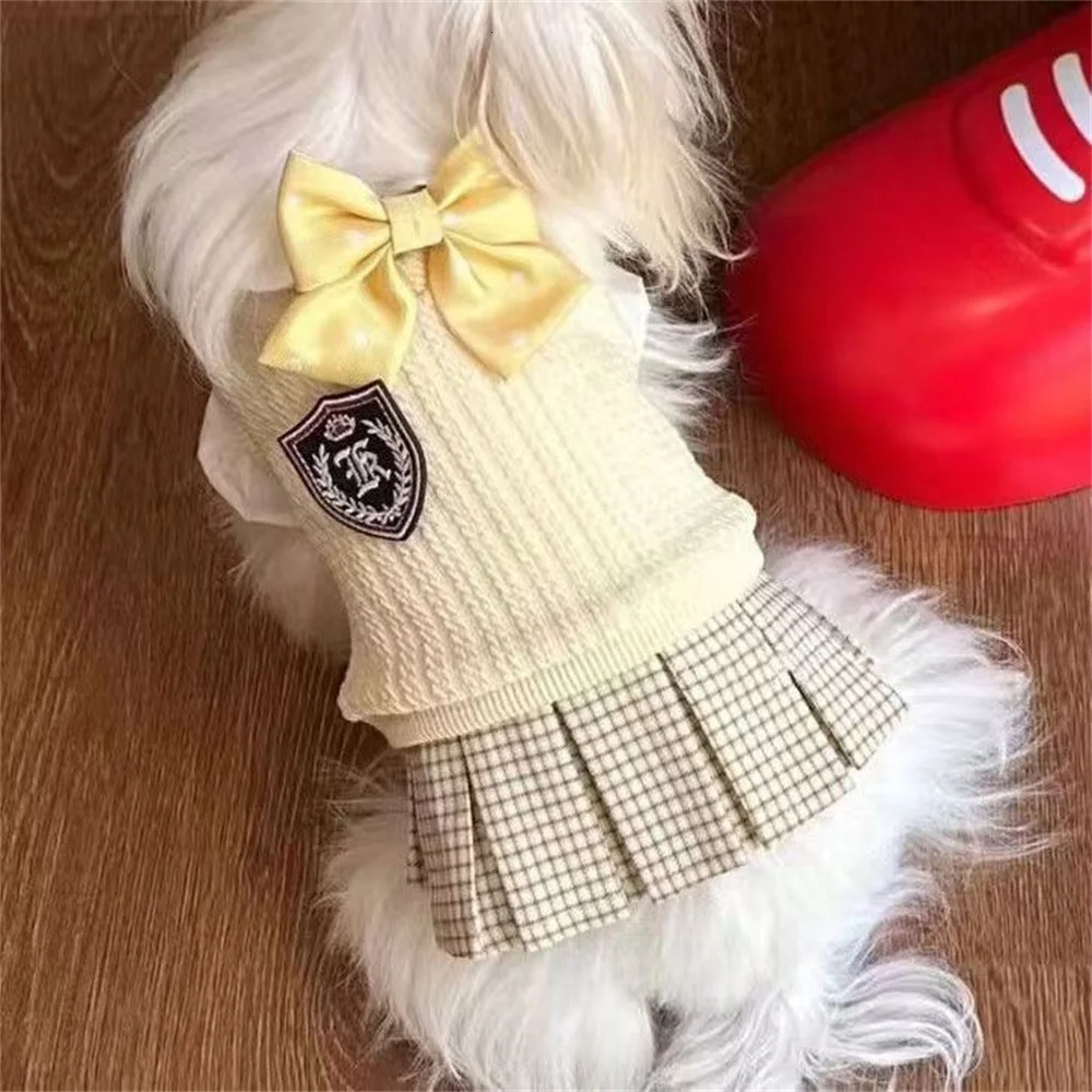 Pet fashion and beautiful Jk mesh dress for dogs and cats clothing and supplies for dogs pet clothing 250409