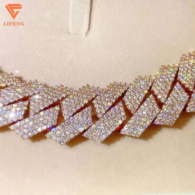 High Quality Custom Gold Sparkling Hip Hop Bracelet 925 Silver With VVS Moissanite Diamond Iced Out Cuban Bracelet