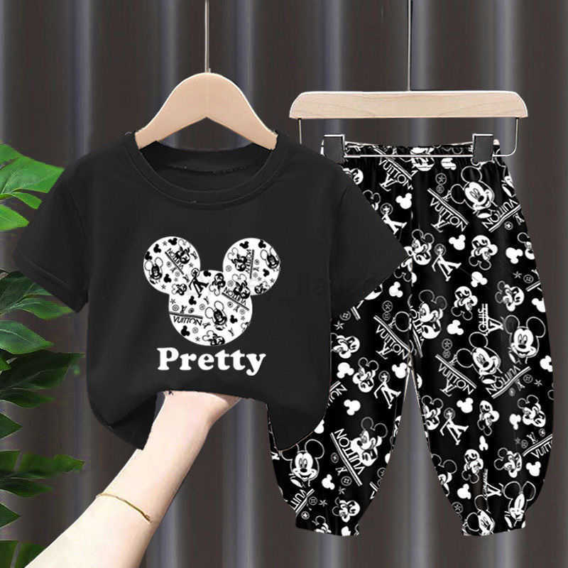 Disney Childrens Summer Boys Set Korean Edition 2022 New Style Girls Elegant Short sleeved T-shirt Two piece Set for Children and BabyXJ250409