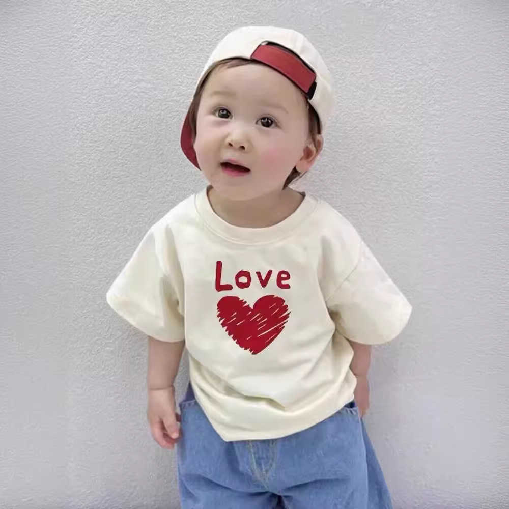 Special parent-child outfit 2025 summer outfit new family of three LOVE love short sleeved western-style t-shirt family outfit S2548