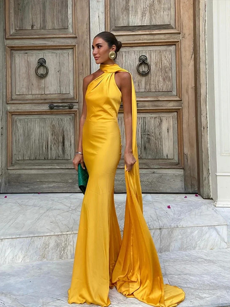 Ribbon pendant collar long dress with slanted shoulders lace backless satin tempered slim fitting suspender womens fishtail 250409