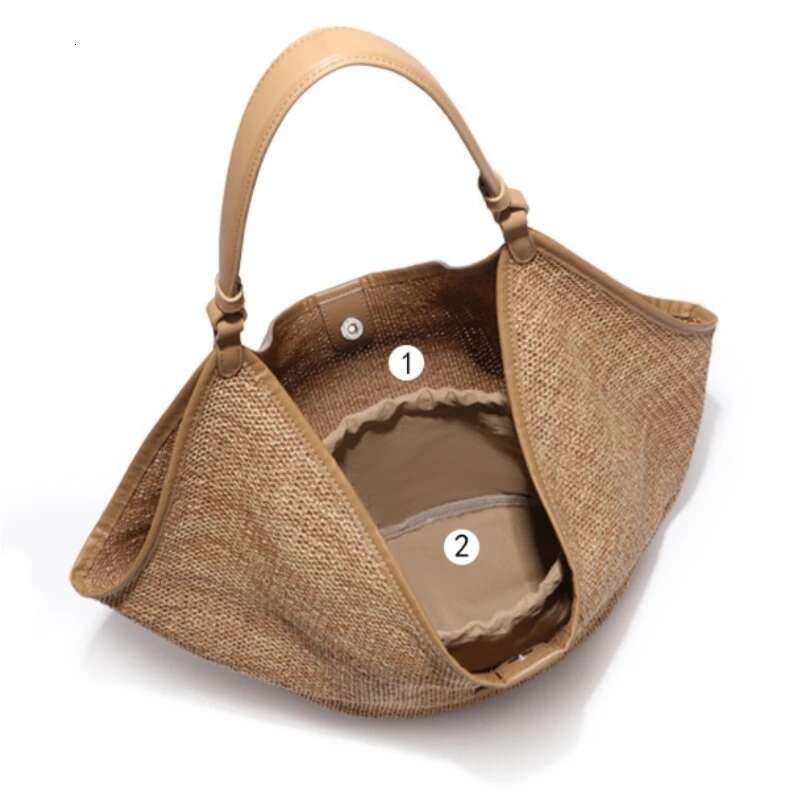 Stylish Raffia Grass Woven 2025 New Summer Fashion Large Capacity Shoulder Trendy Handmade Seaside Beach Bag Female