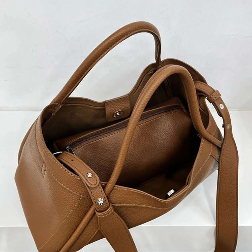 Large Capacity Soft Leather Satchel Classic Solid Color Simple Casual Tote Bags Ladies Single Shoulder Handbag Shopper Bag