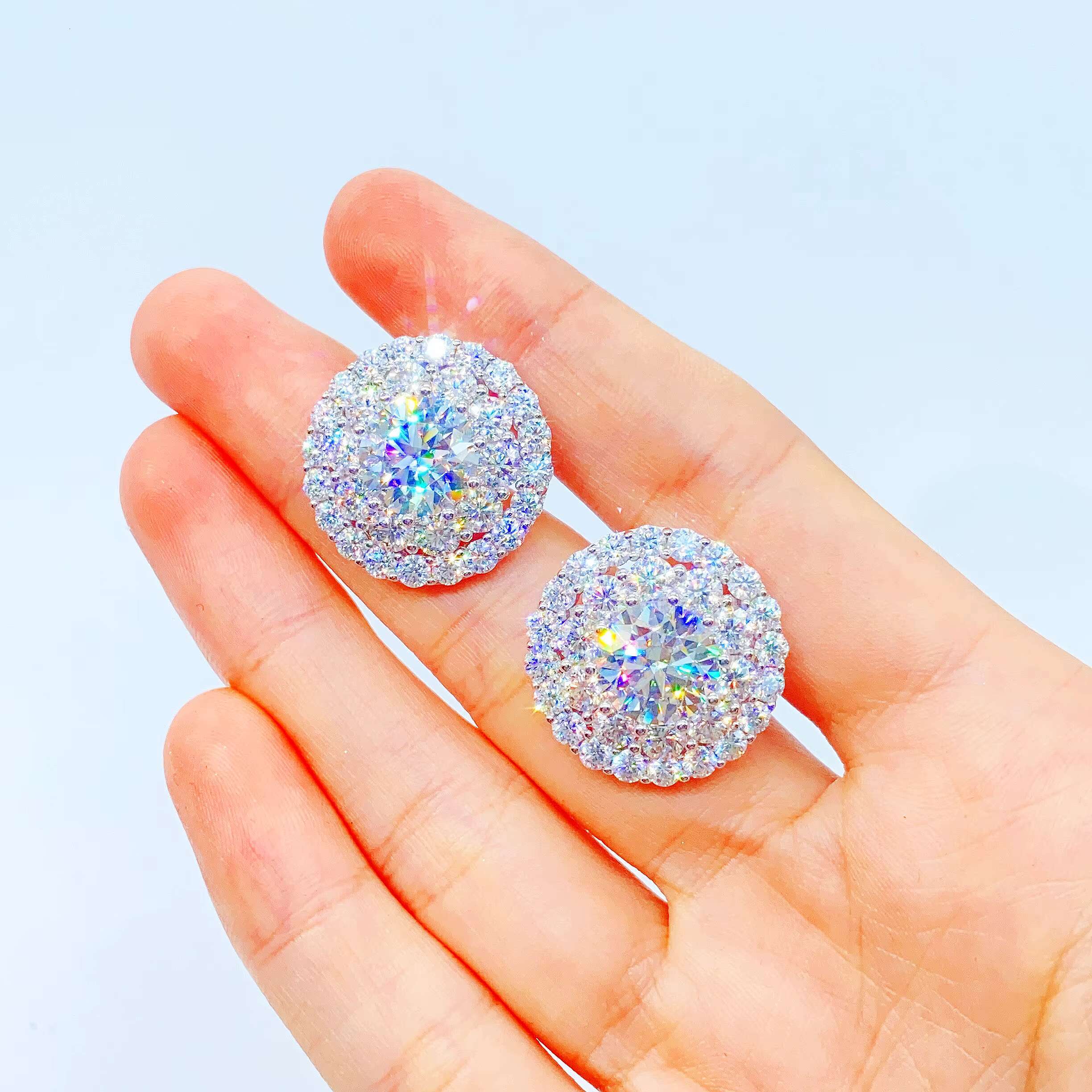 3.5 Carat Fine Jewelry 925 Sterling Silver Micro Pave Diamond Screw Back Moissanite Stud Earrings
