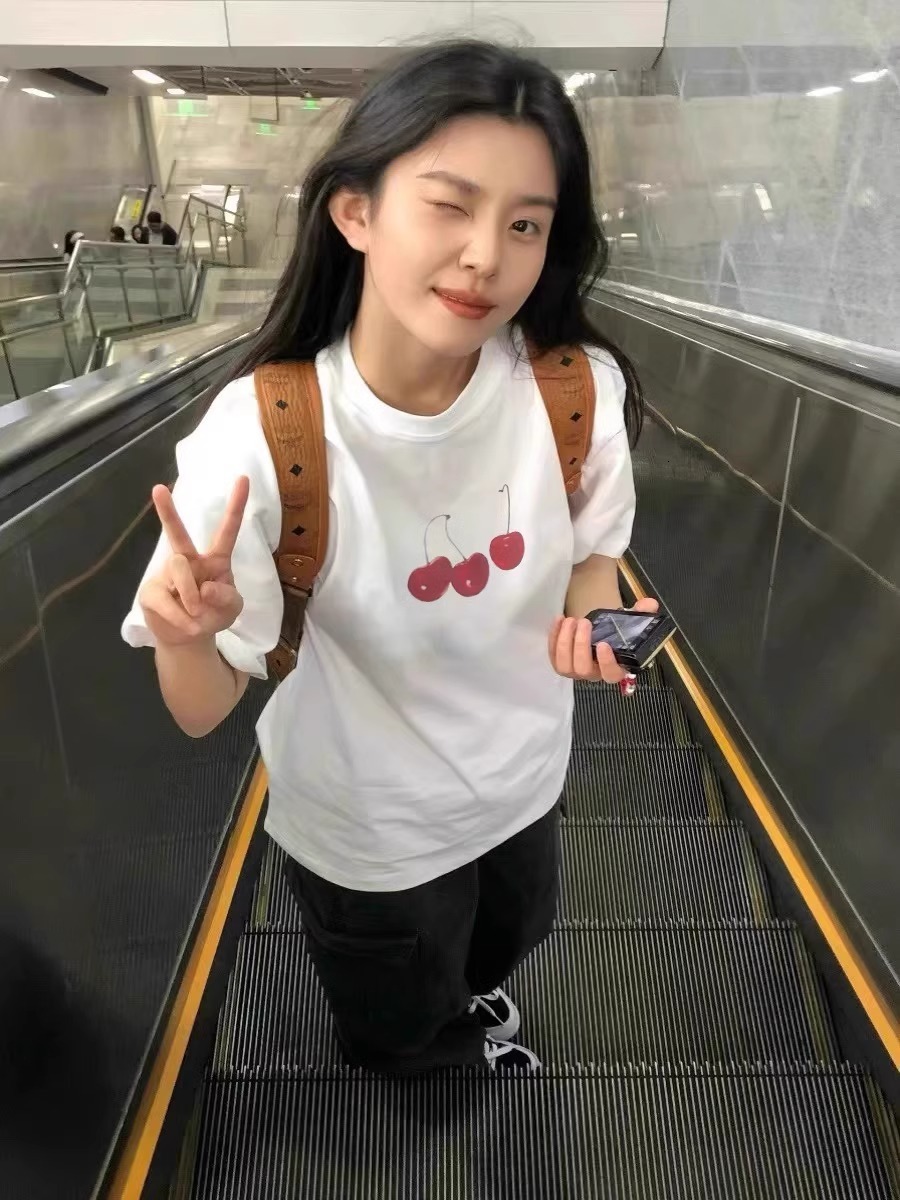 Large white short sleeved t-shirt for women summer pure cotton shoulder design American style half sleeved loose top 250409