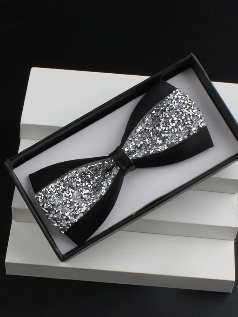 Burgundy black diamond set wedding bow sparkling formal dress host performance bow and tight corset gift box set 250407