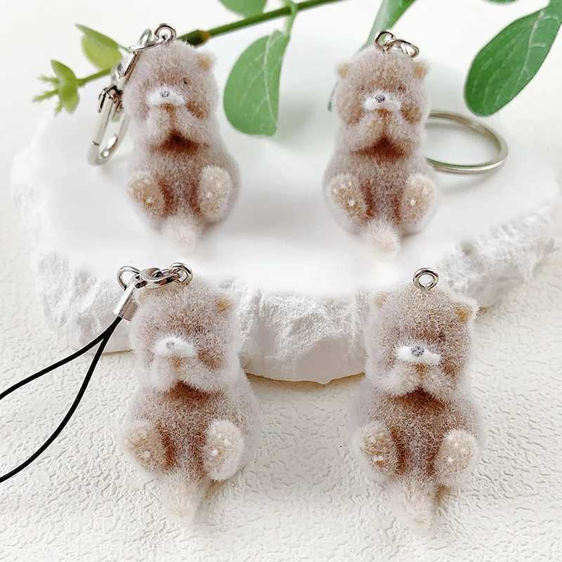 Cute cartoon keychain glass 3D plush otter pendant bag pendant decoration DIY key accessoriesXJ250409